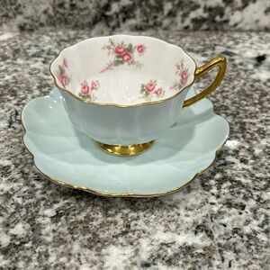 Pale blue bridal rose Shelley teacup w/saucer